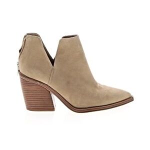Vince Camuto Gigietta Suede Booties